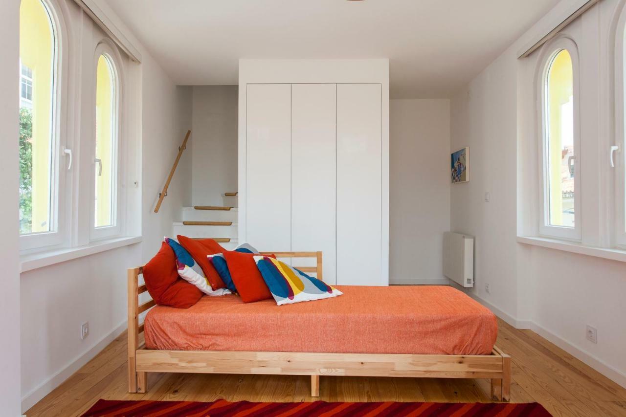 Lisbon Sea Side Chalet Apartment Paco de Arcos Exterior photo